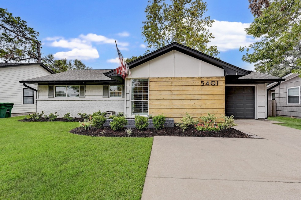 5401 Viking Dr, Houston, TX 77092 - photo 1