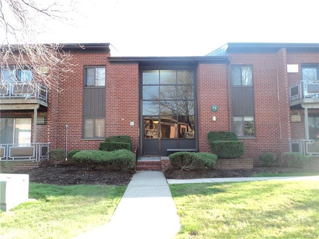 9 Darian Ct unit 2B, Pomona, NY 10970 - photo 1