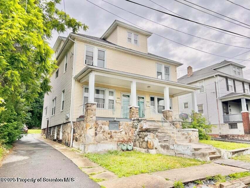 Pending $305,000 • Co-Listing Agent