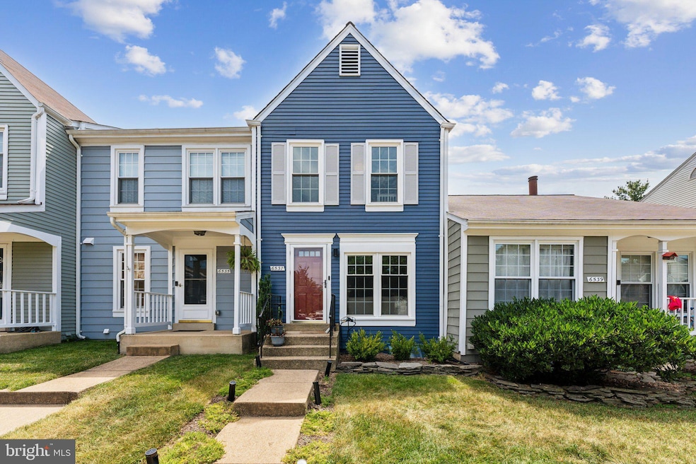 6537 Brick Hearth Ct, Alexandria, VA 22306 - photo 1