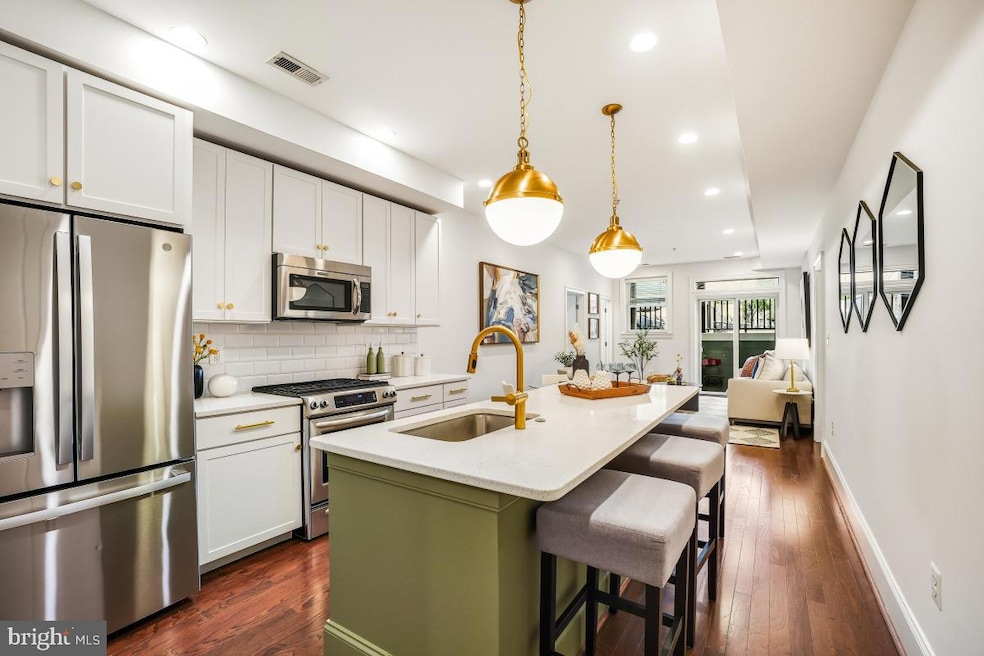 For Sale $465,000 • Co-Listing Agent