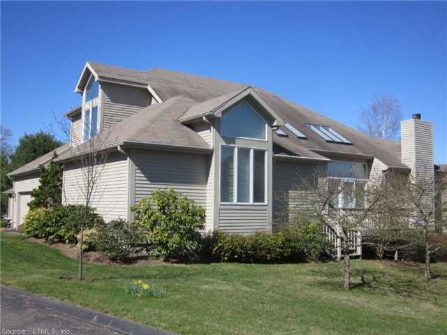 3 Elizabeth Ct unit 55C, Mystic, CT 06355 - photo 1