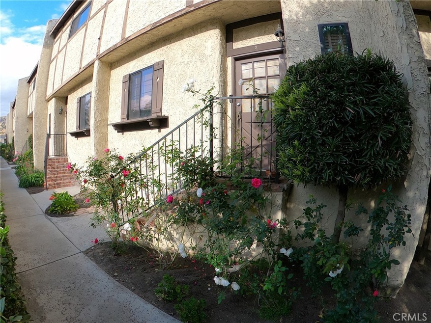 1737 Peyton Ave unit D, Burbank, CA 91504 - photo 1