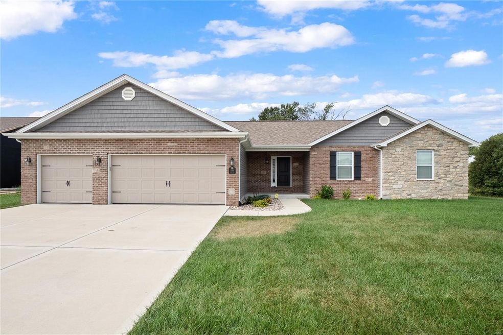 1116 Lucca Ct, Caseyville, IL 62232 - photo 1