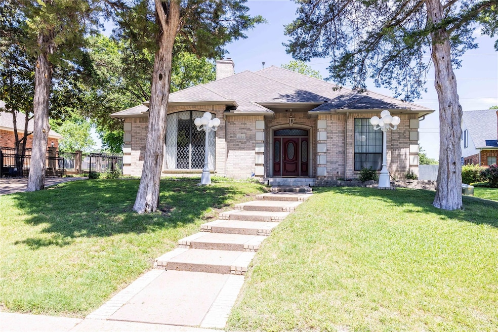 Sold • Co-Listing Agent