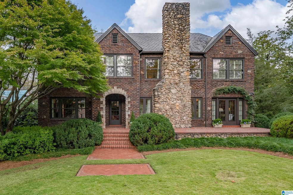 Sold $3,150,000 • Co-Listing Agent