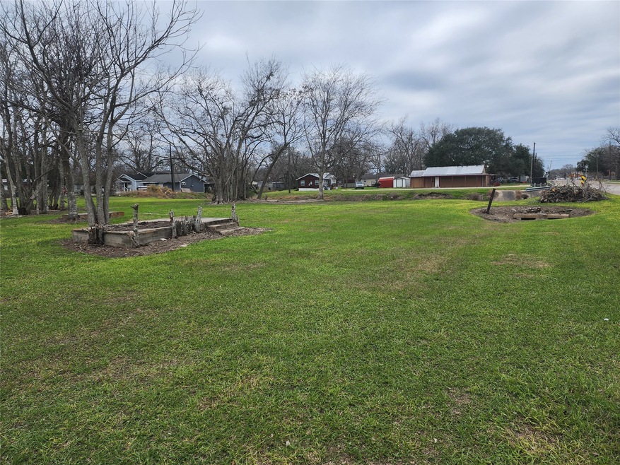 0 Avenue K, Bay City, TX 77414 - photo 1