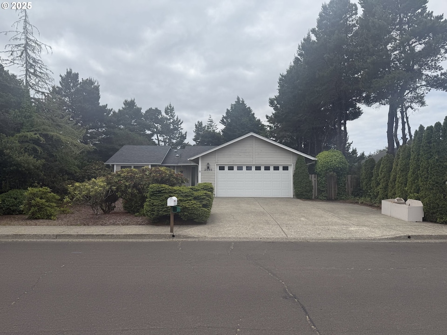 For Sale $395,000 • Co-Listing Agent