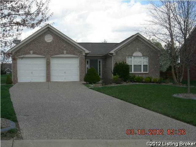 8521 Missionary Ct, Louisville, KY 40291 - photo 1