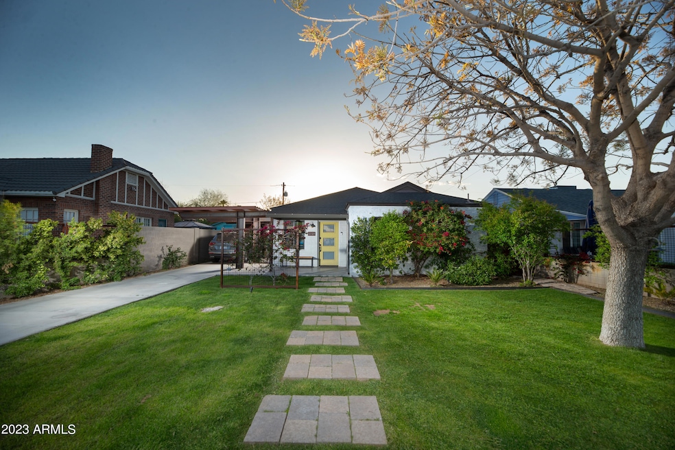 2228 N Edgemere St, Phoenix, AZ 85006 - photo 1