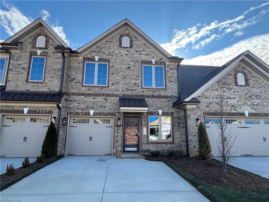 4722 Willowstone Dr, High Point, NC 27265 - photo 1