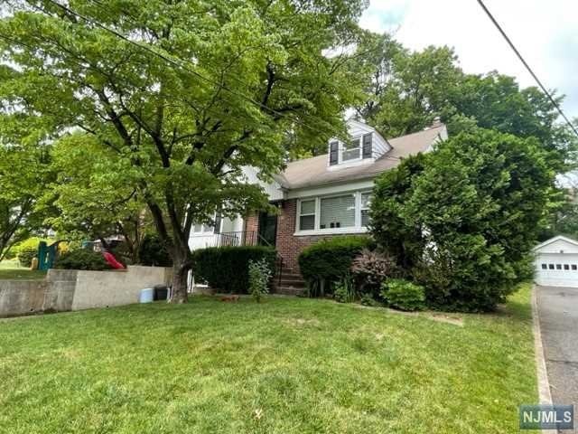 1344 Princeton Rd, Teaneck, NJ 07666 - photo 1