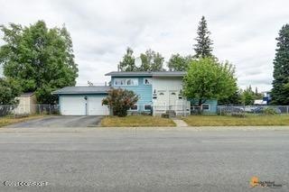 4233 Parsons Ave