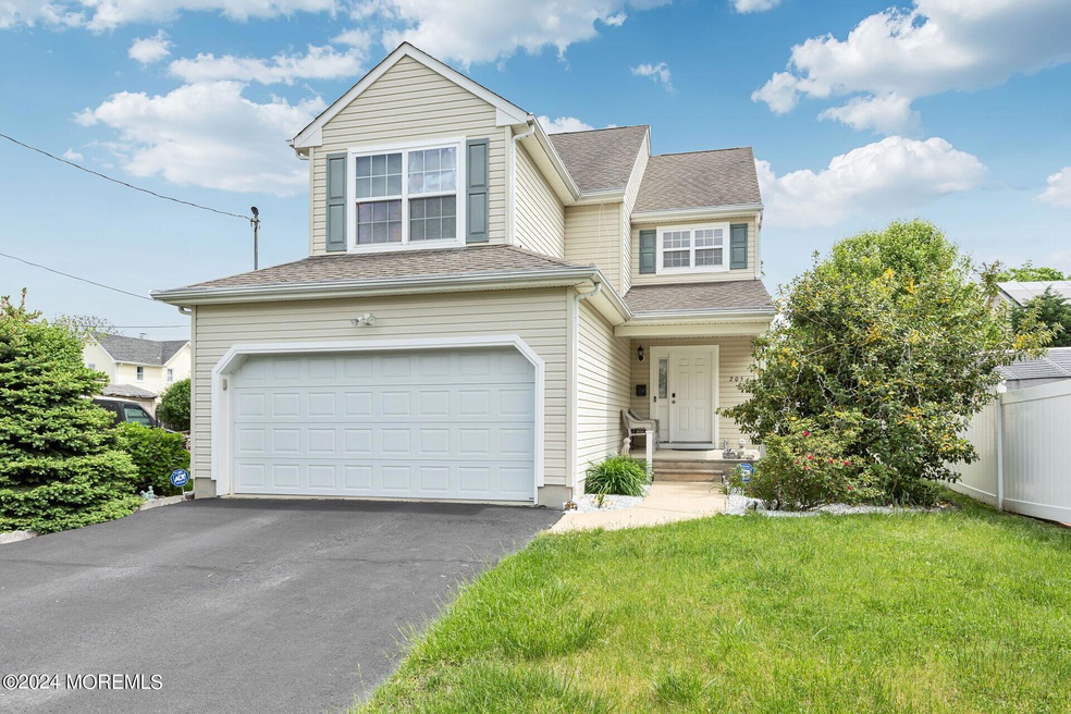 205 Conover Place, Long Branch, NJ 07740 - photo 1