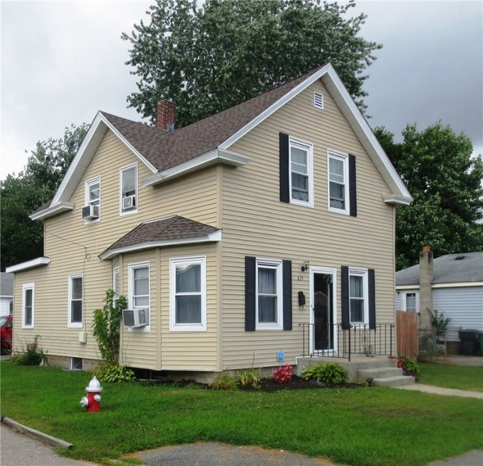 625 Oakland Beach Ave, Warwick, RI 02889 - photo 1