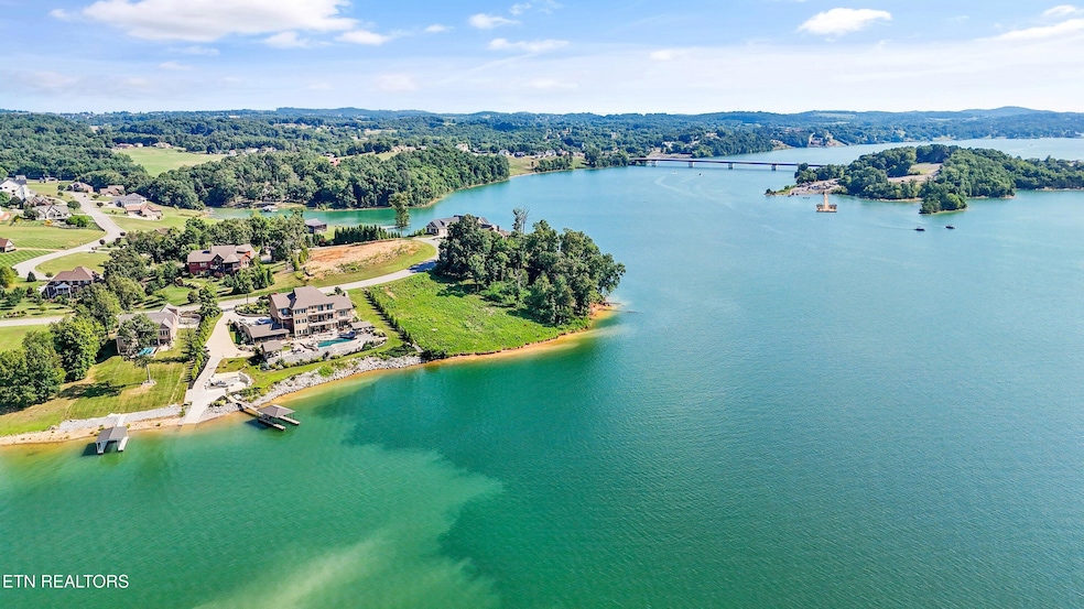 4.58acres Lake Lot 99 Majestic Bay