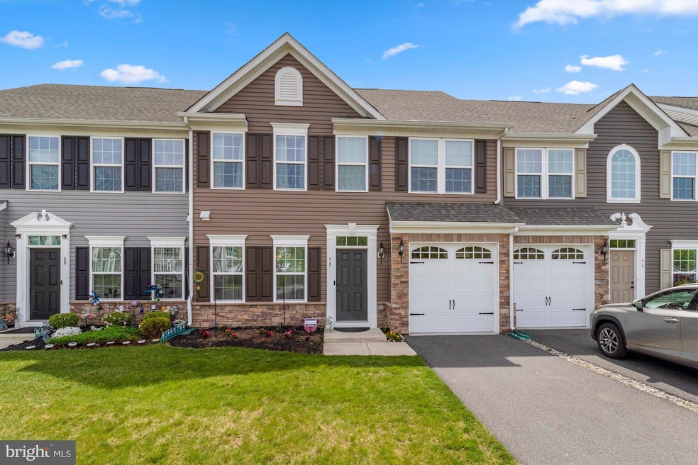 58 Heals Farm Rd, Burlington, NJ 08016 - photo 1