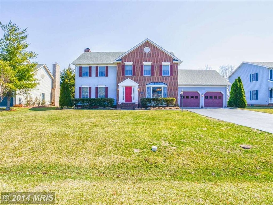 8211 Fox Hunt Ln, Frederick, MD 21702 - photo 1