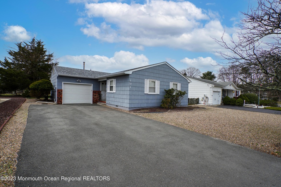 101 Carlisle Rd, Toms River, NJ 08757 - photo 1