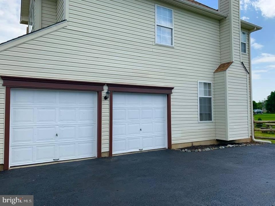 138 Cornwell Dr, Bear, DE 19701 - photo 1