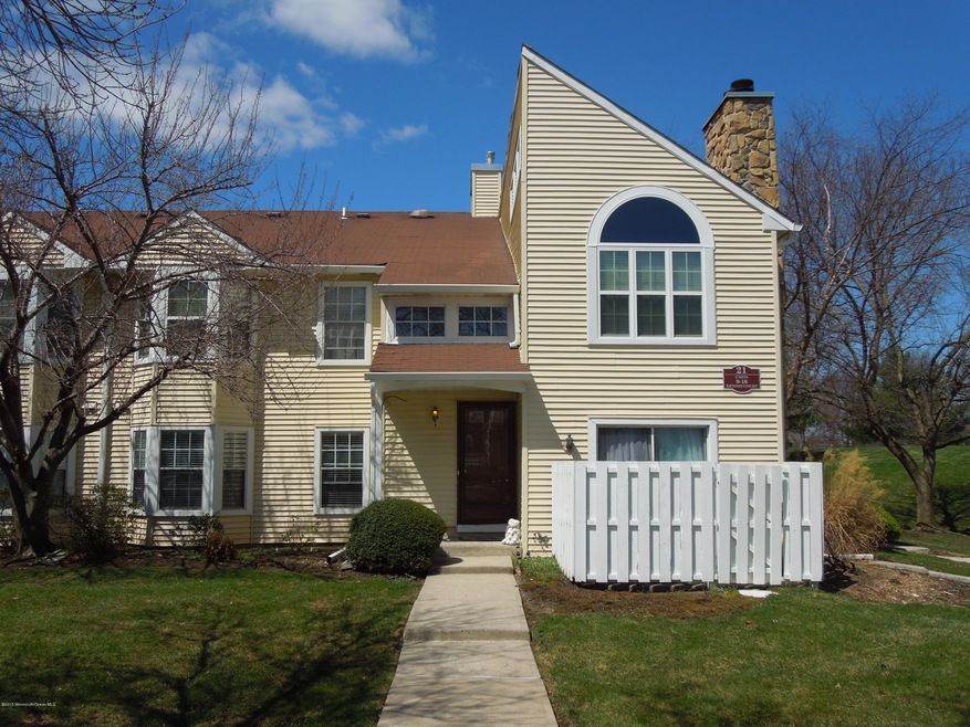 10 Dennis Ct, Hightstown, NJ 08520 - photo 1