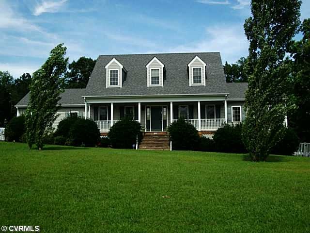 4245 Cedar Creek Ln, Prince George, VA 23875 - photo 1