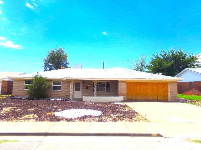 1613 Arizona Ave, Alamogordo, NM 88310 - photo 1