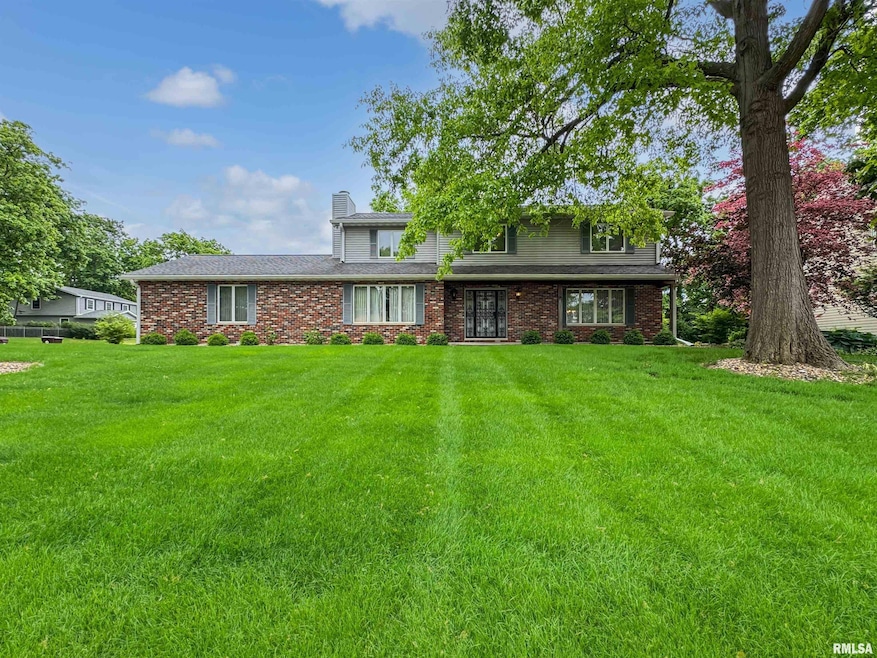 Pending $289,900 • Co-Listing Agent
