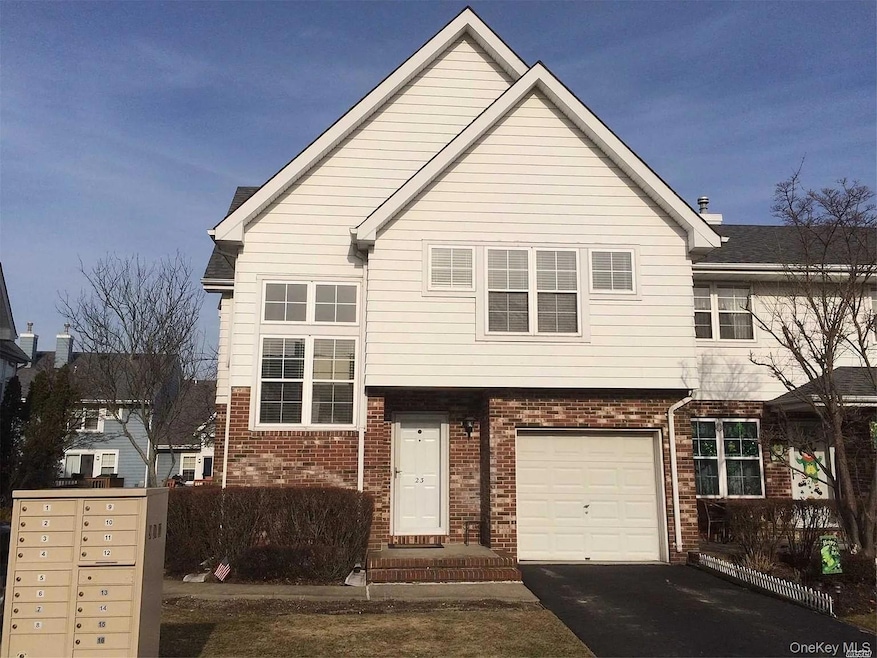 23 Broadlawn Dr unit 25, Central Islip, NY 11722 - photo 1