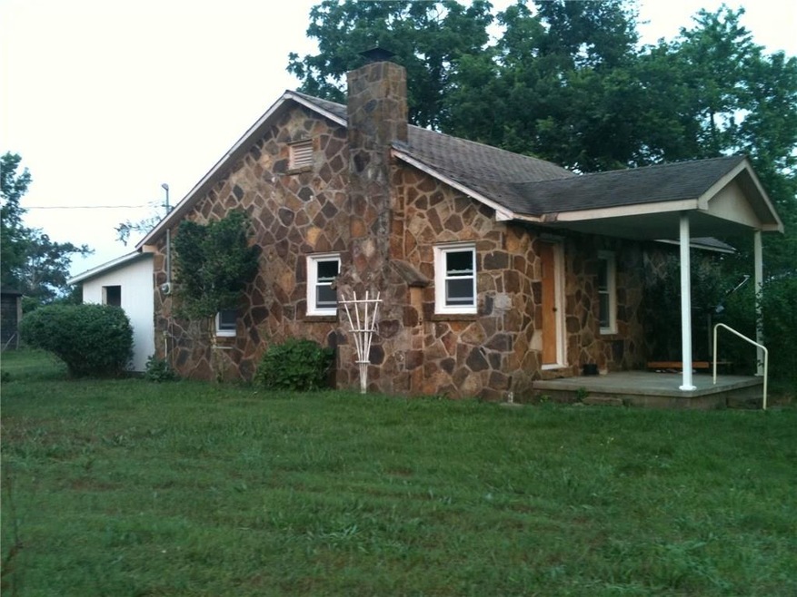 18821 E Black Oak Rd, Fayetteville, AR 72701 - photo 1