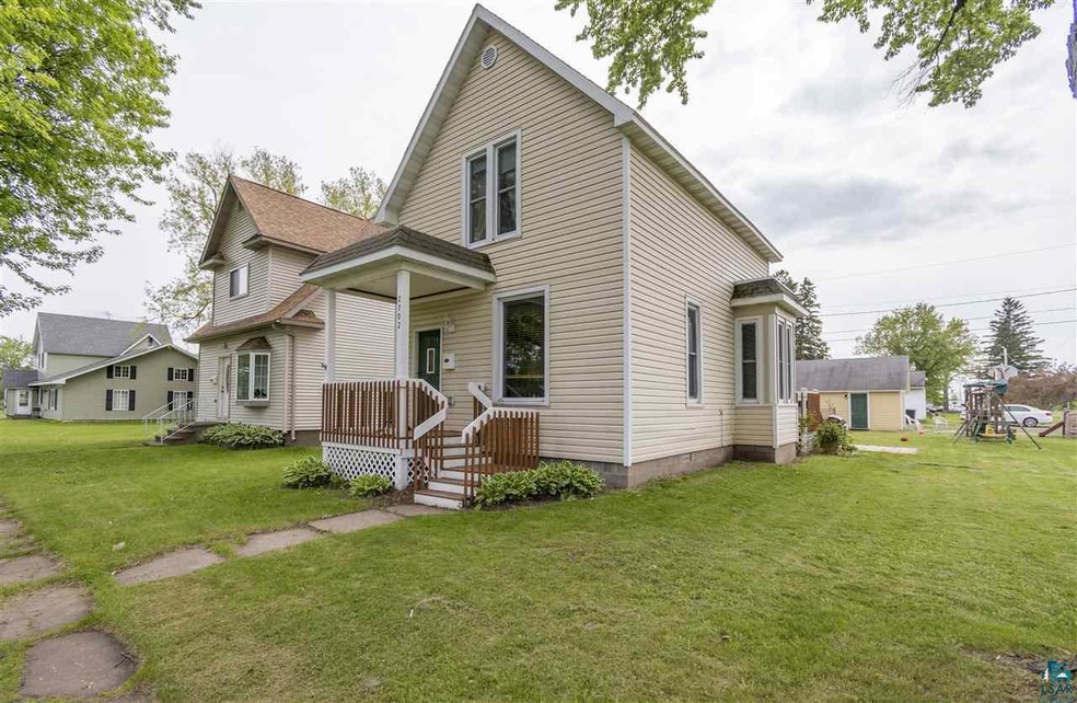 3 bedroom, 2 full bathroom 2-story was completely 