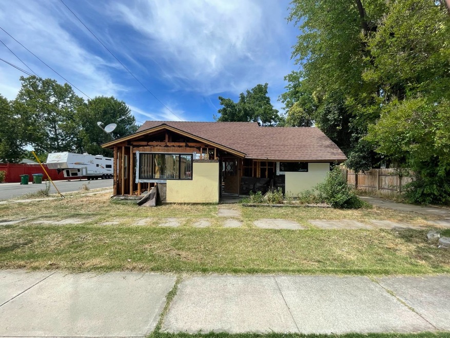 394 C St, Biggs, CA 95917