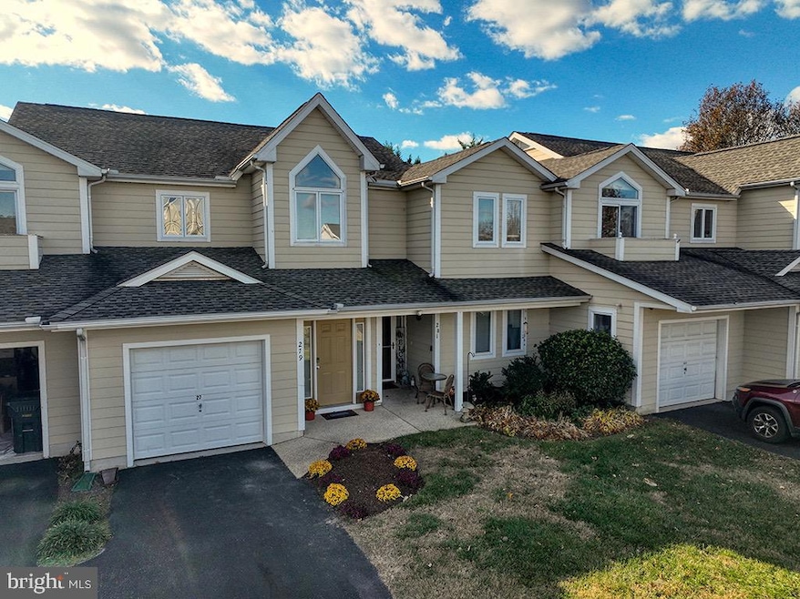 279 Lakeside Dr unit 7, Lewes, DE 19958 - photo 1