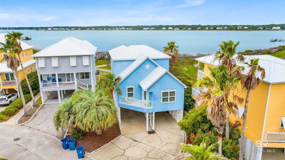 For Sale $724,000 • Co-Listing Agent