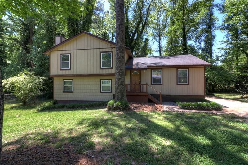 640 Bramble Ct, Jonesboro, GA 30238 - photo 1