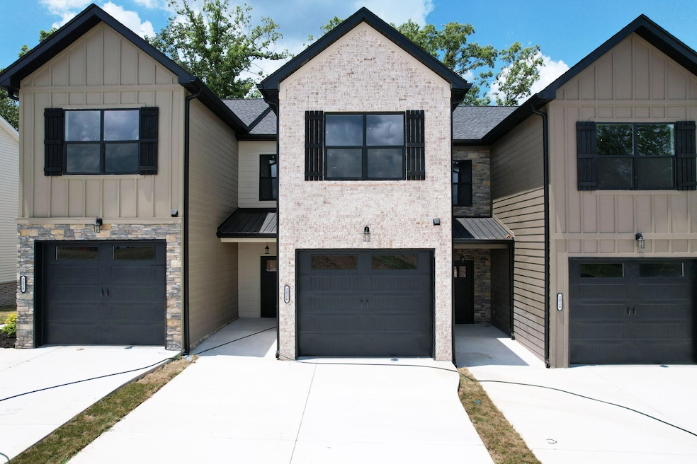 For Sale $286,199 • Co-Listing Agent