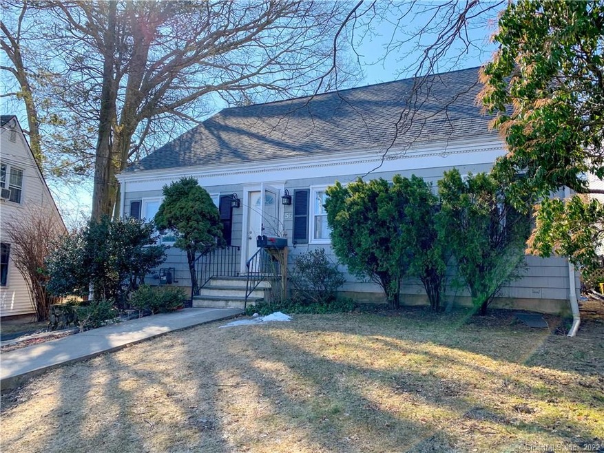 56 Puritan Ln, Stamford, CT 06906 - photo 1
