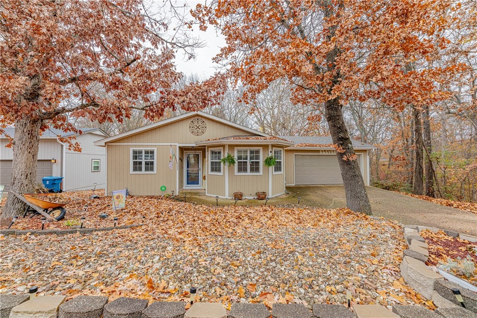 11 Ventnor Cir, Bella Vista, AR 72715 - photo 1