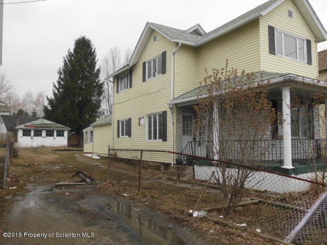 930 S 9th Ave, Scranton, PA 18504 - photo 1