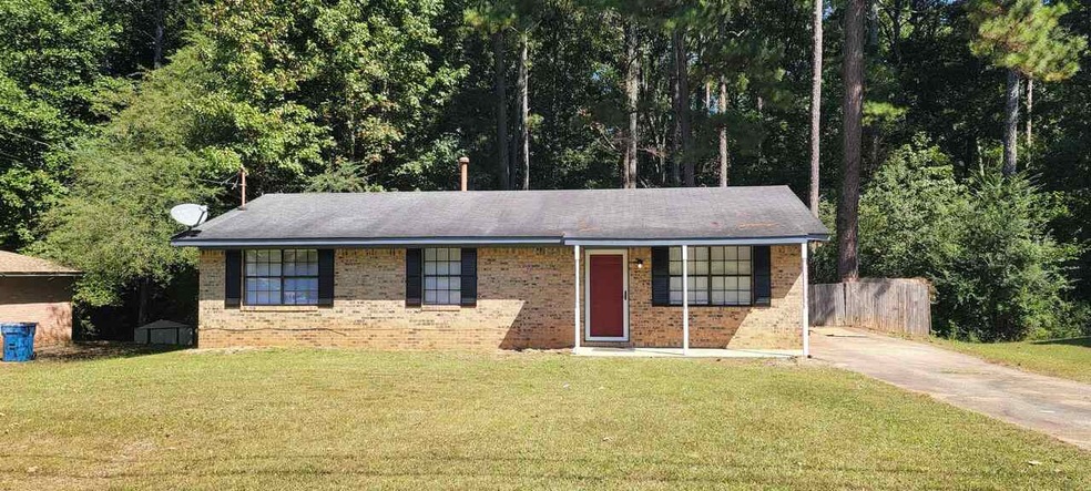 2384 Rodgers Dr SE, Conyers, GA 30094 - photo 1