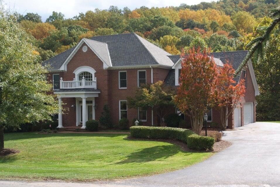 For Rent $6,500/month • Co-Listing Agent