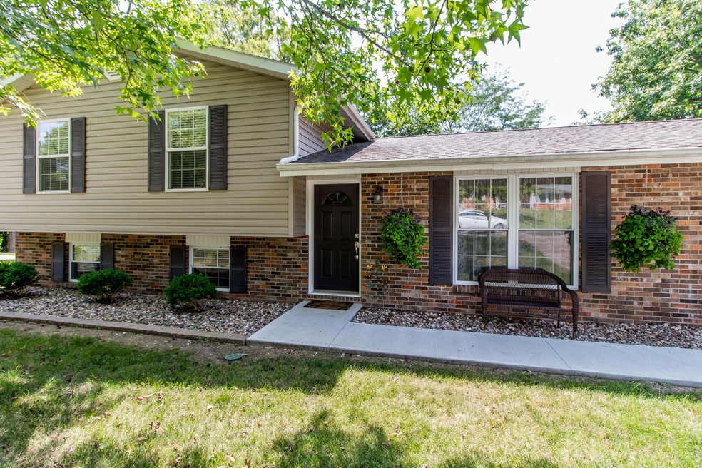 1703 N. Mapleview