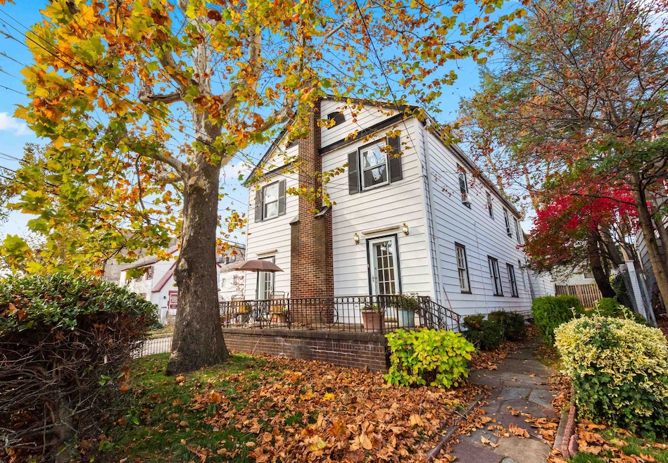 7 Roosevelt Terrace, Bayonne, NJ 07002 - photo 1