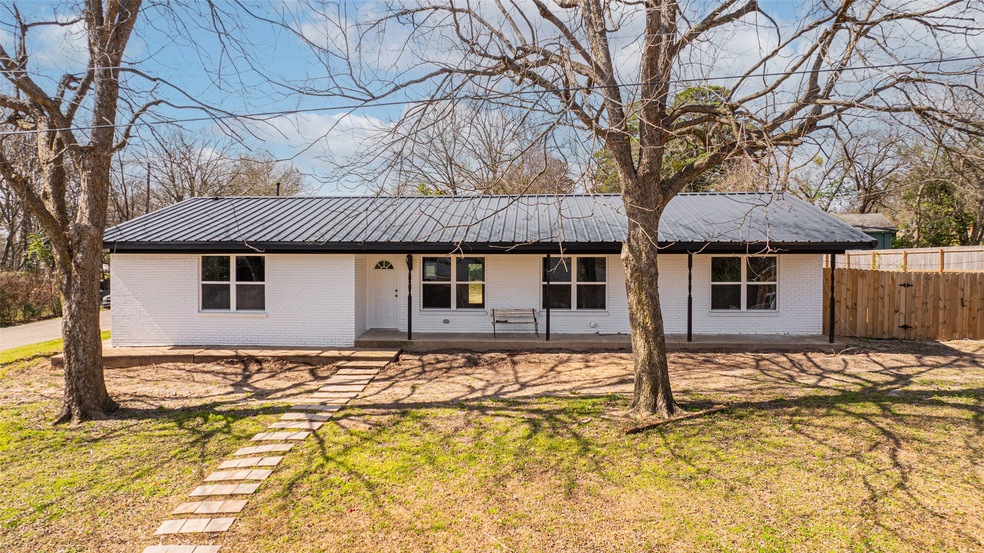 Sold • Co-Listing Agent