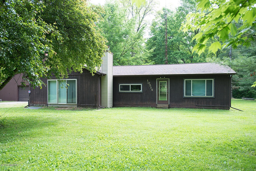 10514 9 1 2 Mile Rd, Ceresco, MI 49033 - photo 1