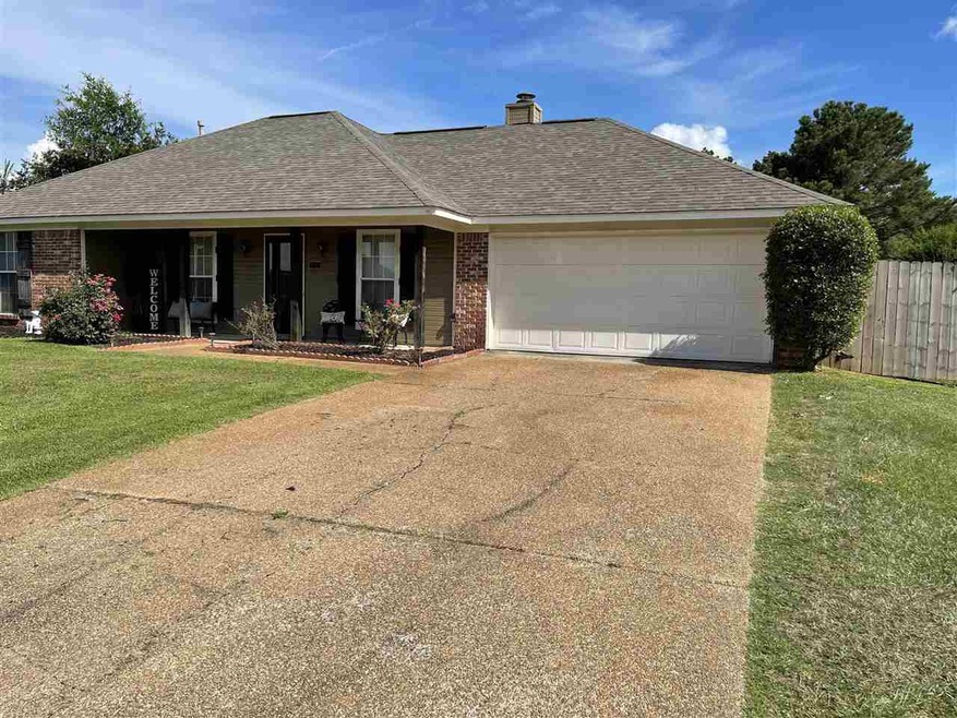 6006 Cedar Glenn Dr, Byram, MS 39272 - photo 1