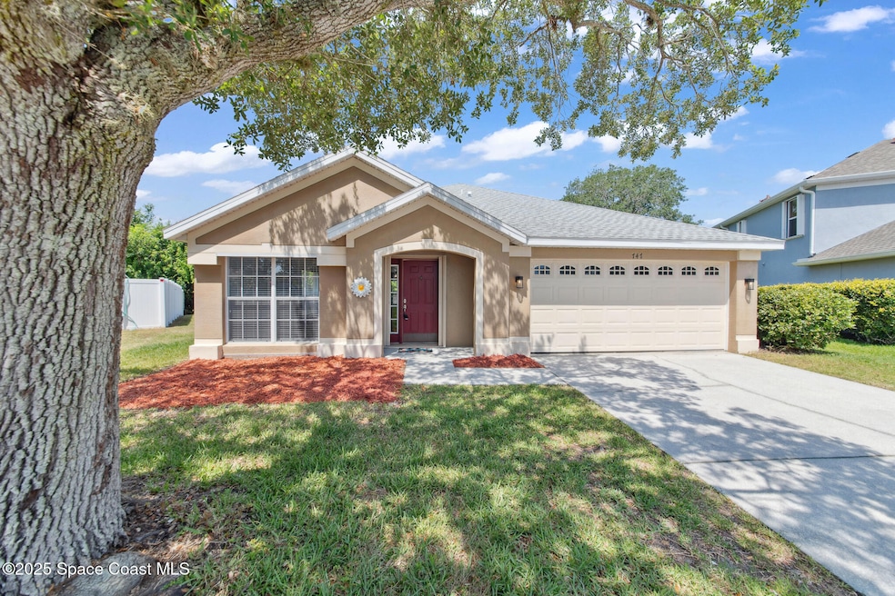 747 Ethan Glen Way