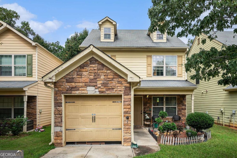 1045 Wedgewood Ct, Conyers, GA 30012 - photo 1