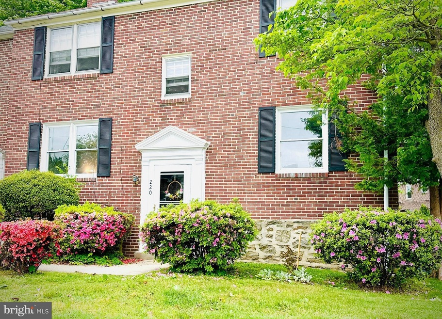 220 Pilgrim Ln unit FIRST FLOOR, Drexel Hill, PA 19026 - photo 1