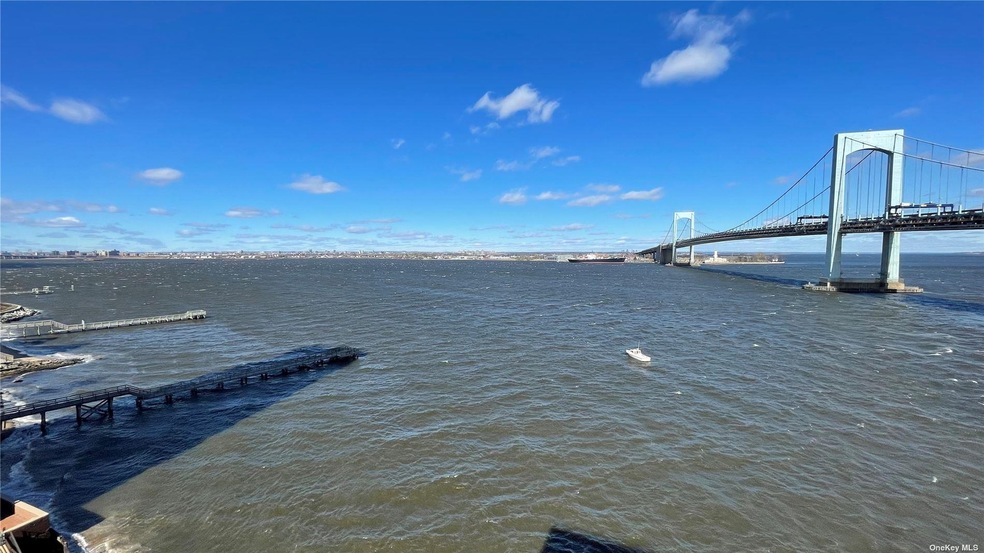 View of Throggs Neck Bridge